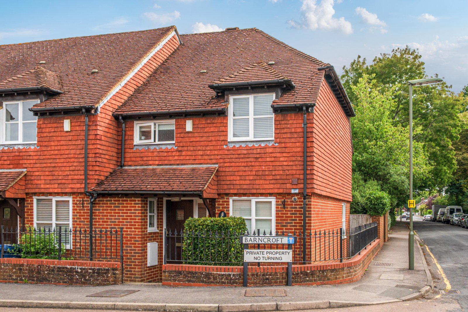 Barncroft, Farnham, Surrey, GU9