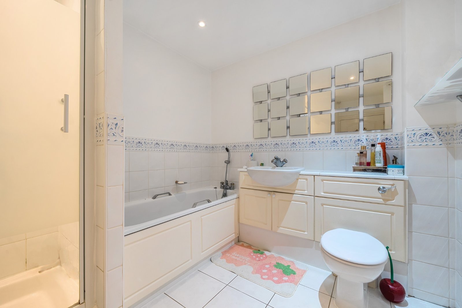 Lefroy Park, Fleet, Hampshire, GU51 - Charters