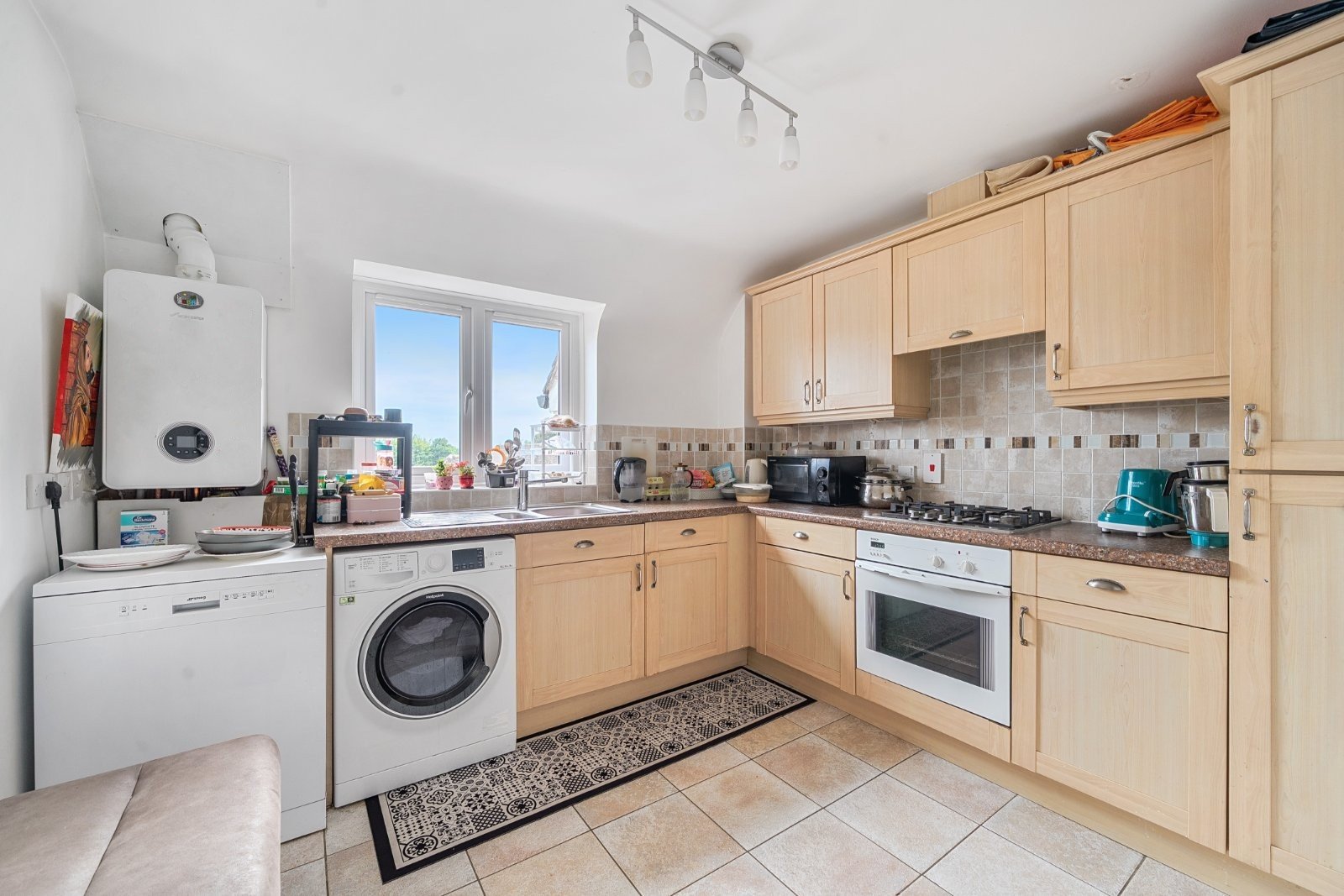 Lefroy Park, Fleet, Hampshire, GU51 - Charters