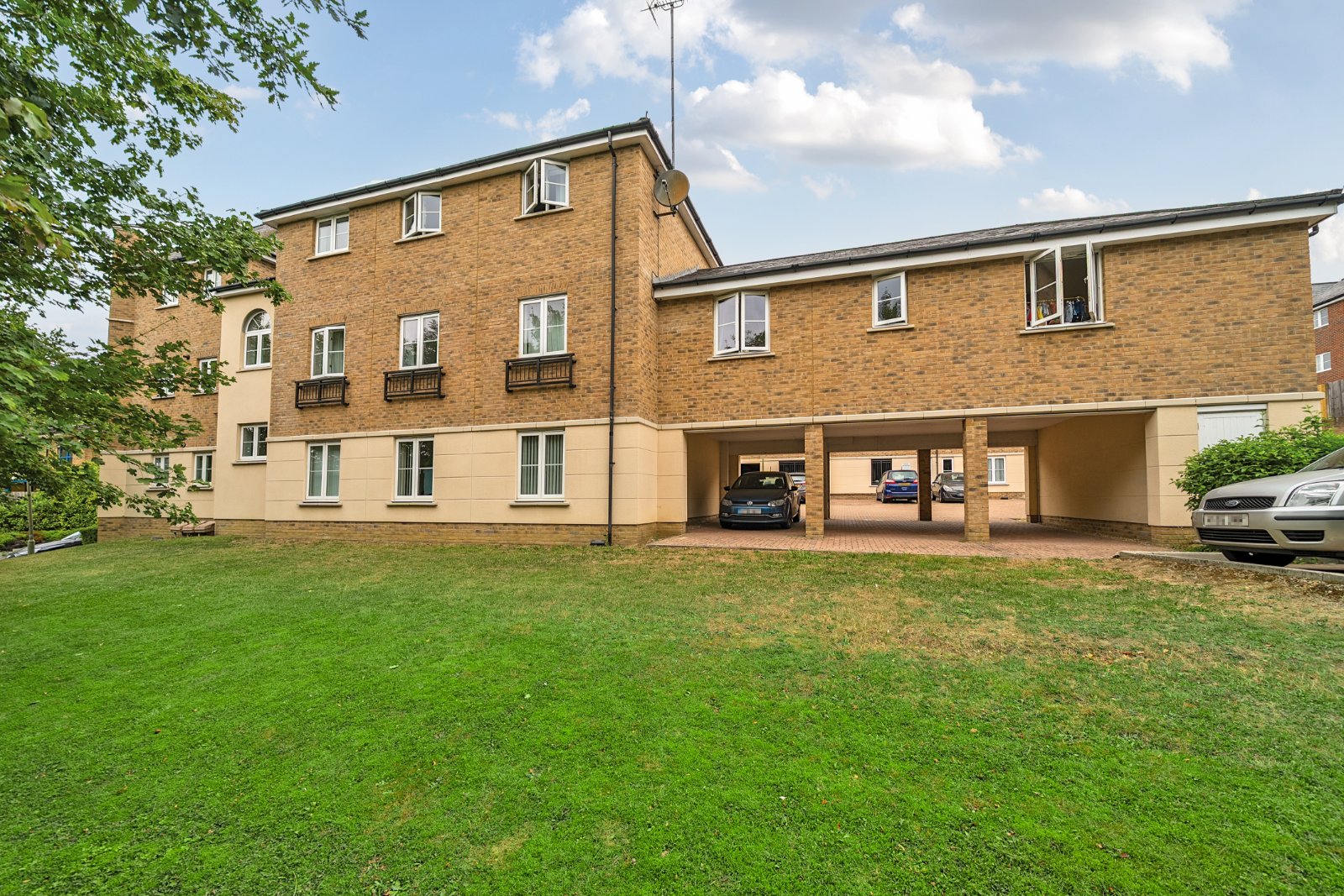 Anstey Road, Farnham, Surrey, GU9