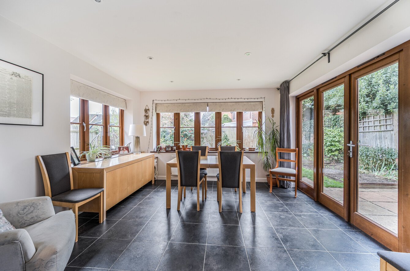 Broadlands Close, Bentley, Farnham, Hampshire, GU10 - Charters