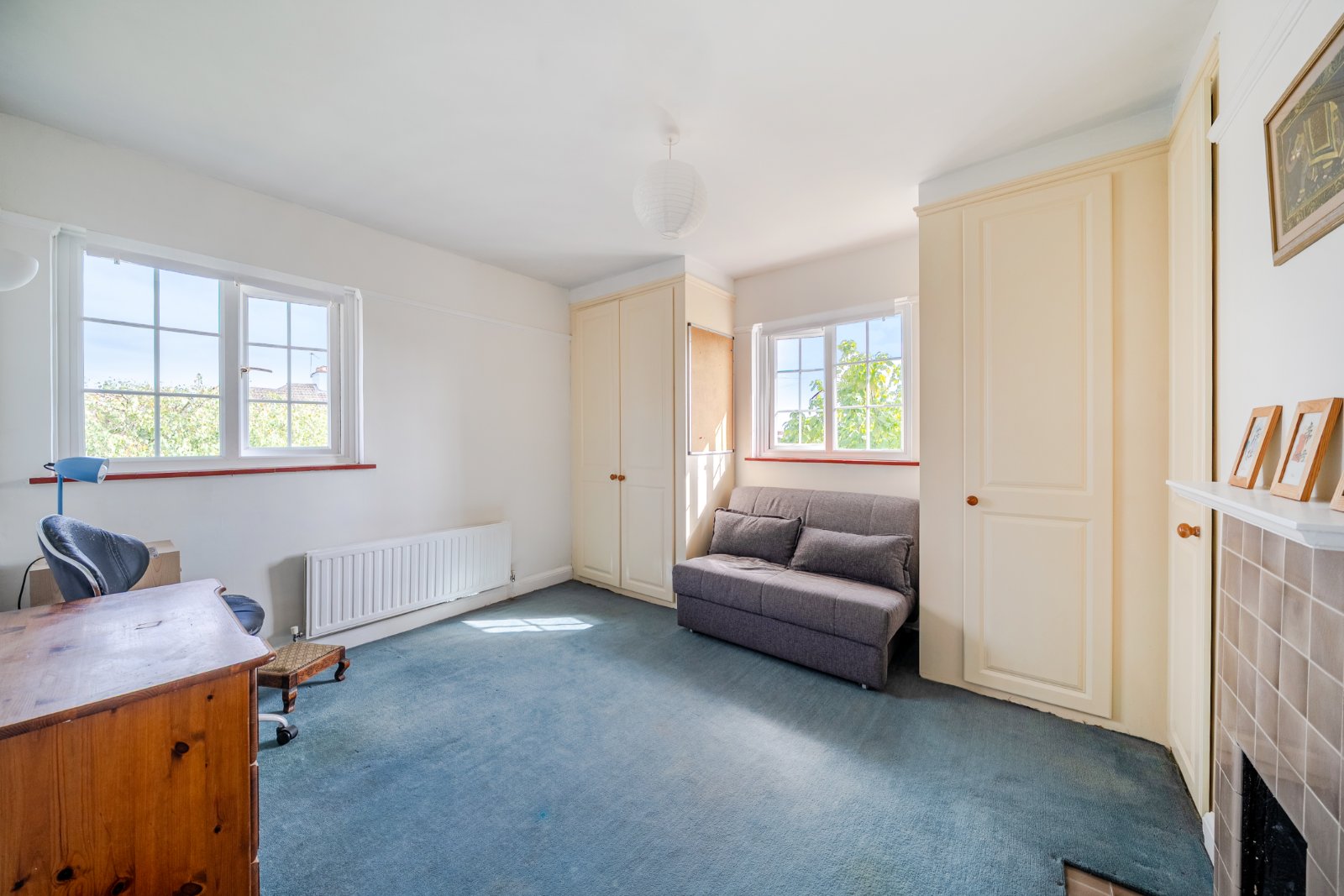 Crondall Lane, Farnham, GU9