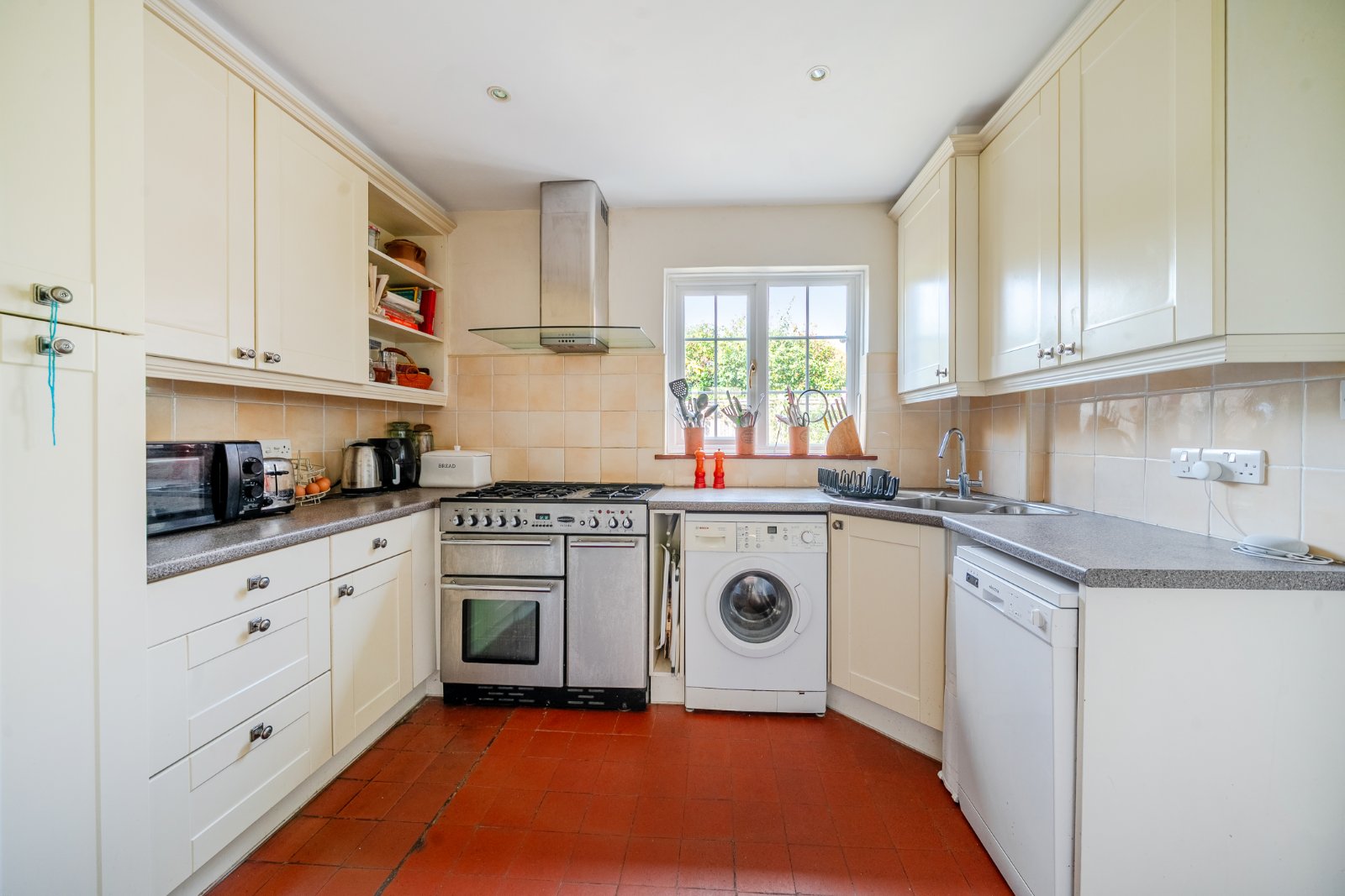 Crondall Lane, Farnham, GU9