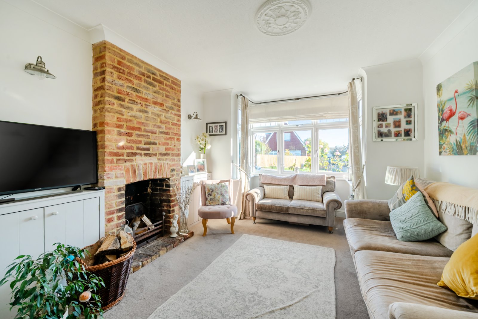 Upper Hale Road, Farnham, Surrey, GU9 - Charters
