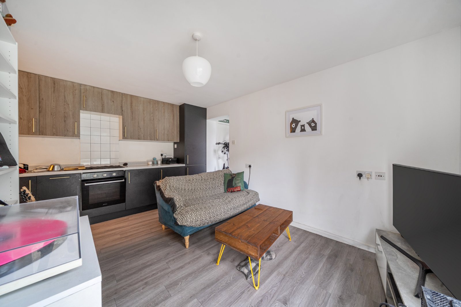 St. Peters Gardens, Wrecclesham, Farnham, Surrey, GU10 - Charters