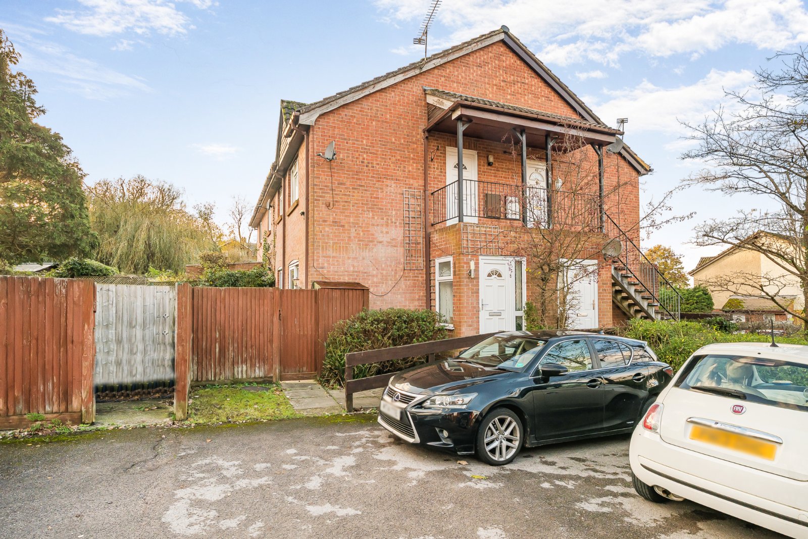 St. Peters Gardens, Wrecclesham, Farnham, Surrey, GU10