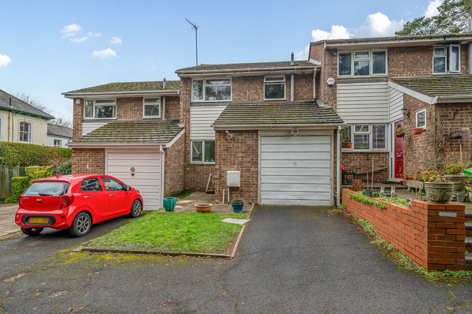Lindum Close, Aldershot, Hampshire, GU11