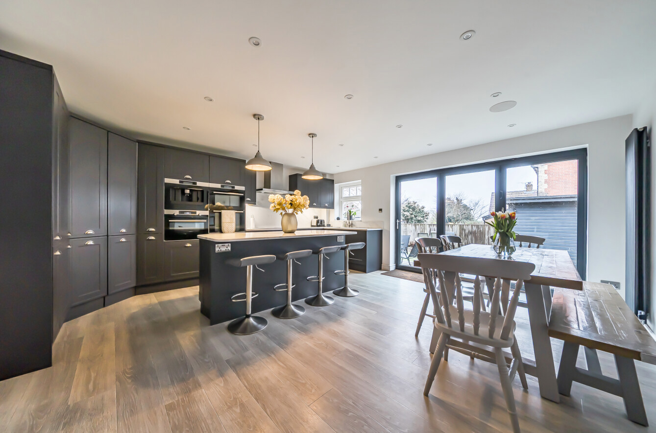 Upper Hale Road, Farnham, Surrey, GU9