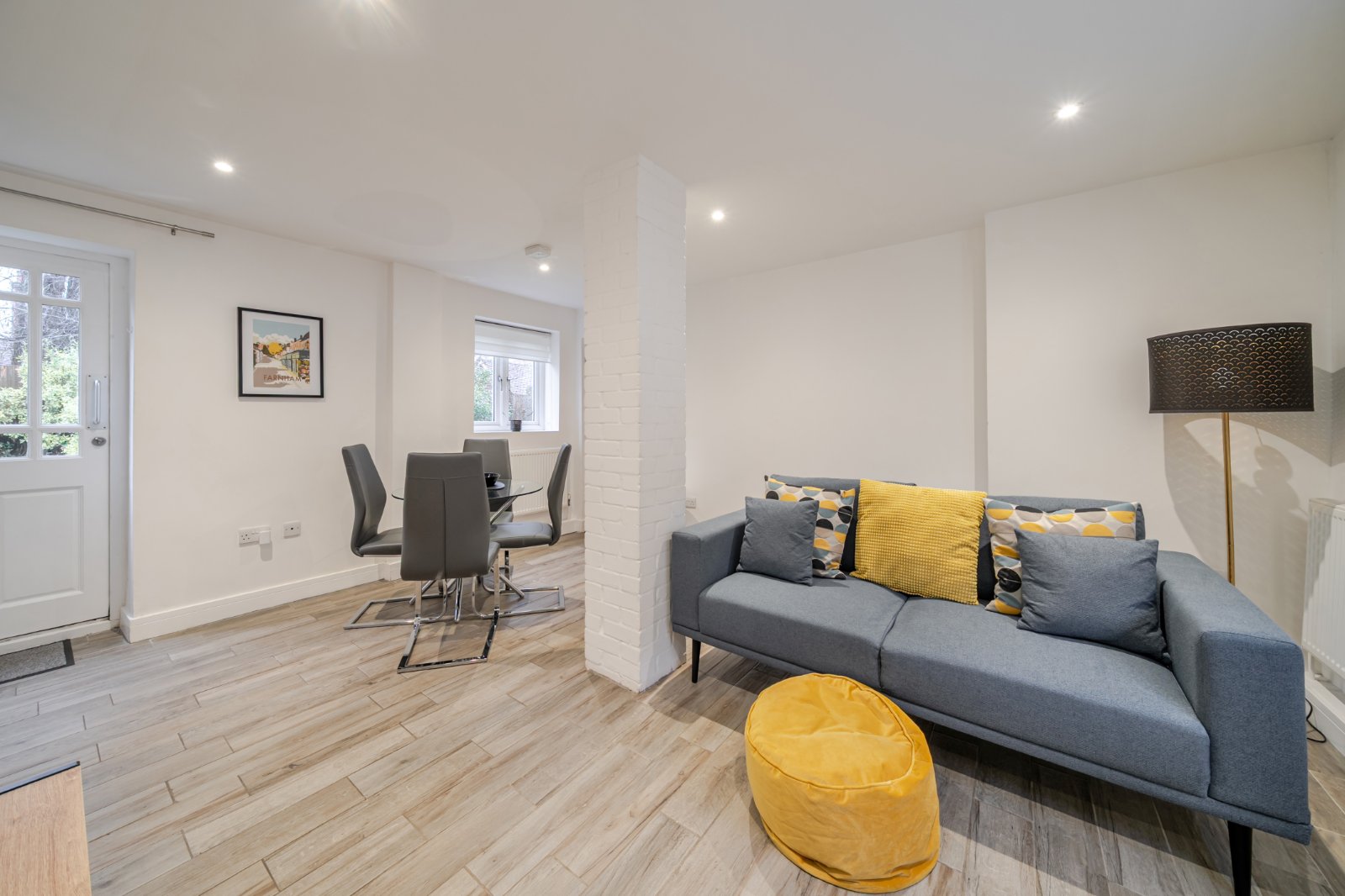 West Street, Farnham, Surrey, GU9 - Charters