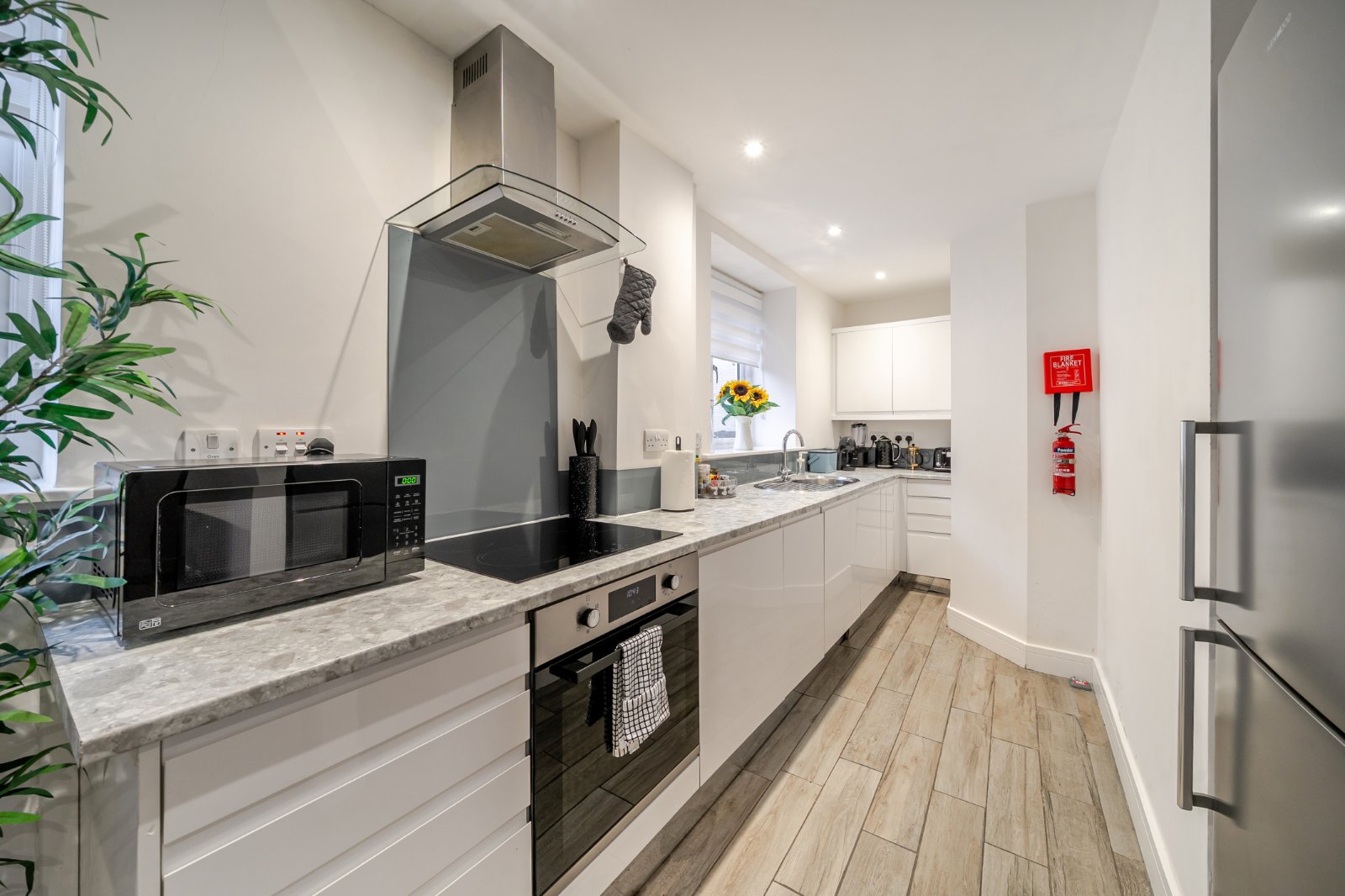 West Street, Farnham, Surrey, GU9 - Charters