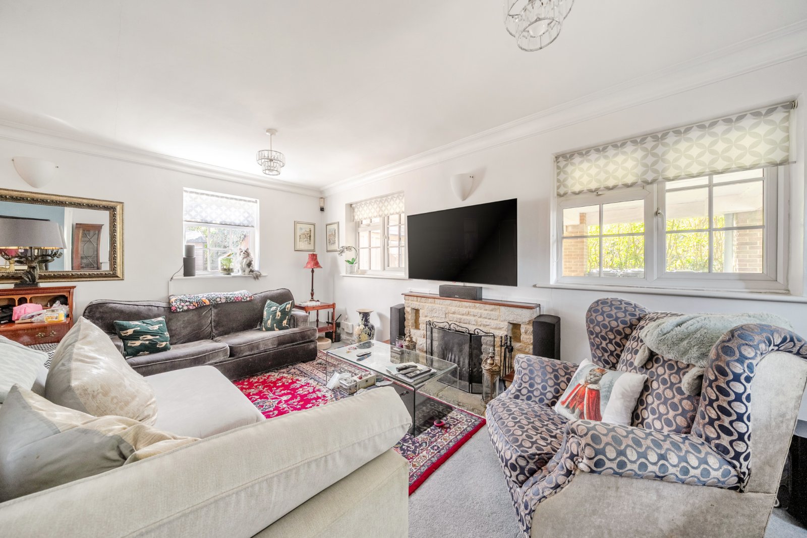 Weydon Lane, Farnham, Surrey, GU9