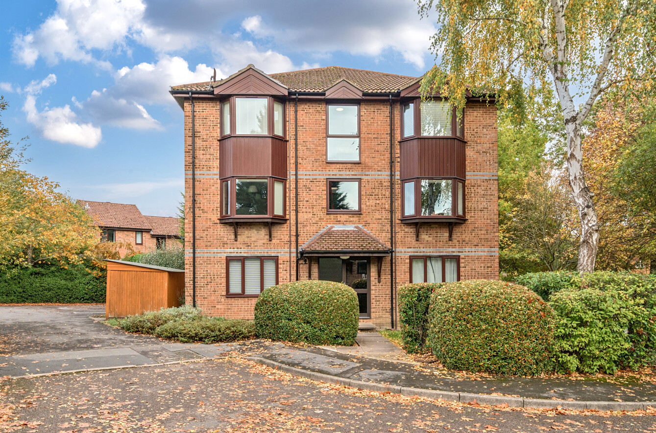 Swaledale Gardens, Fleet, Hampshire, GU51