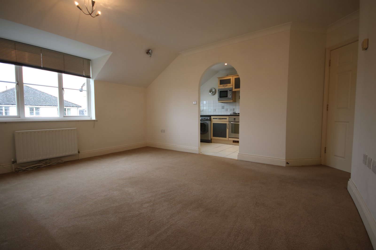 Clarence Road, Fleet, Hart, GU51 - Charters