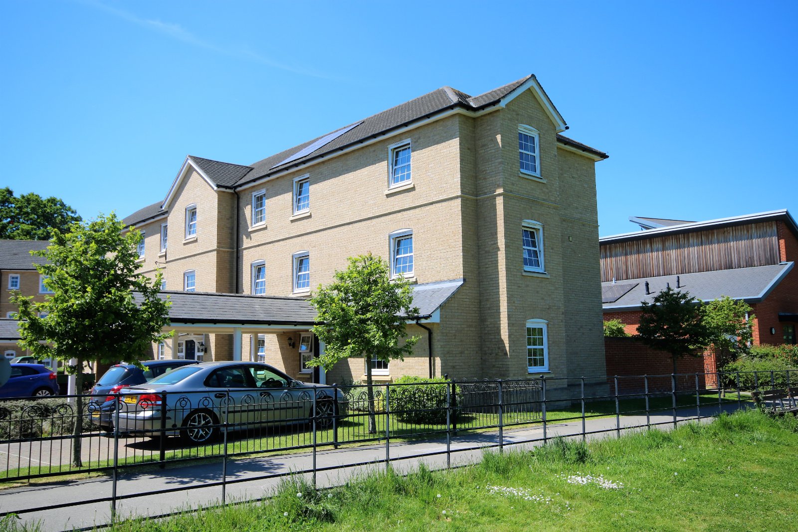 Monxton Place, Sherfield-on-Loddon, Hook, Basingstoke and Deane, RG27