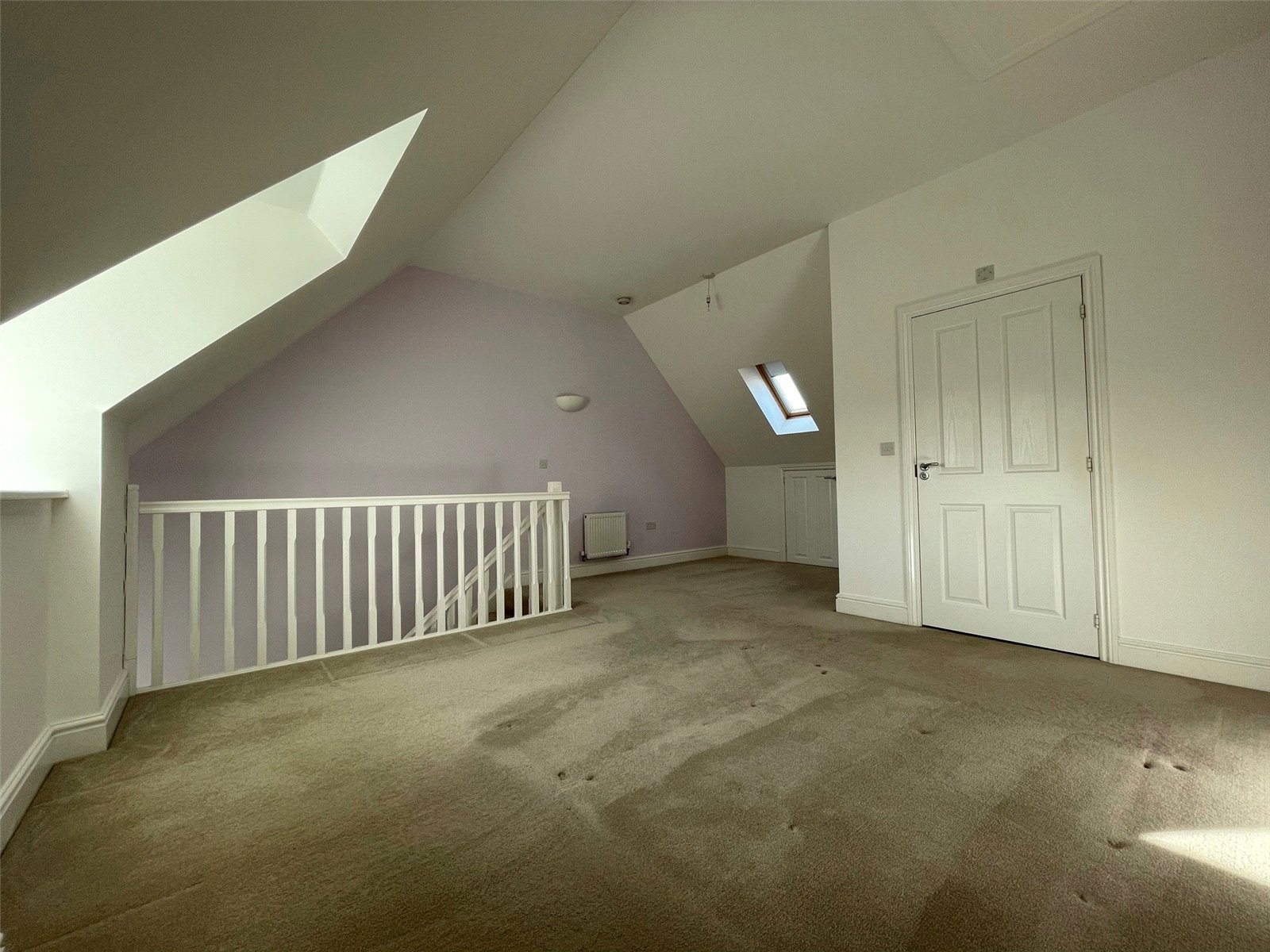 Jubilee Drive, Church Crookham, Fleet, Hampshire, GU52 - Charters
