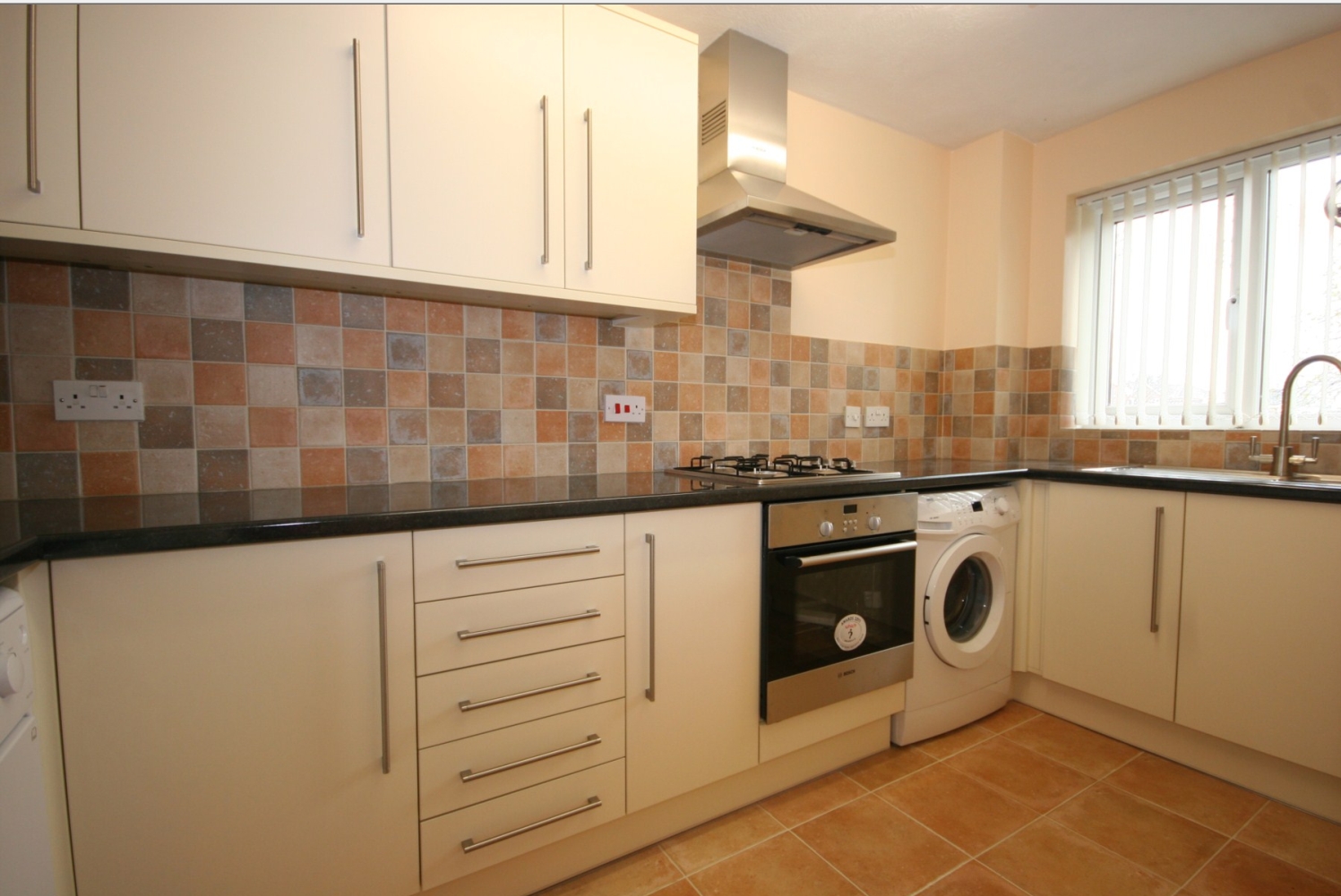 Crookham Road, Fleet, Hart, GU51 - Charters
