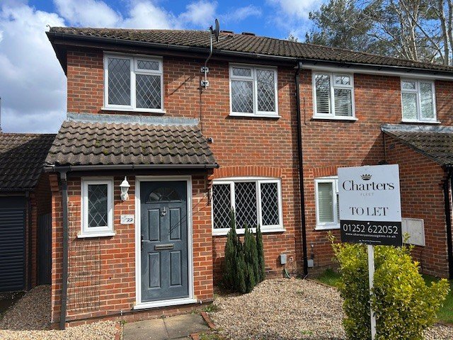 Galloway Close, Fleet, Hampshire, GU51 - Charters