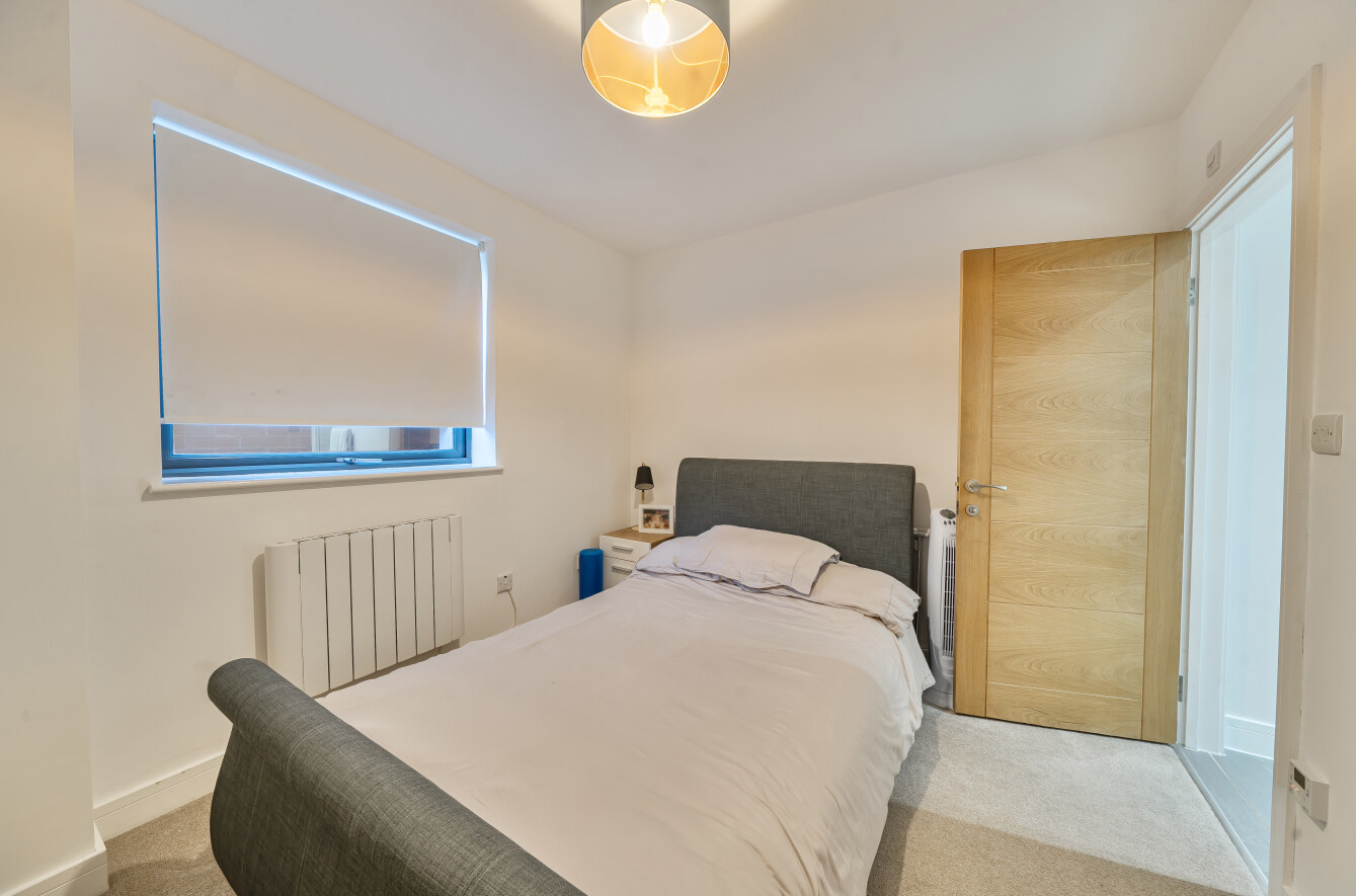 Reading Road South, Fleet, Hampshire, GU52