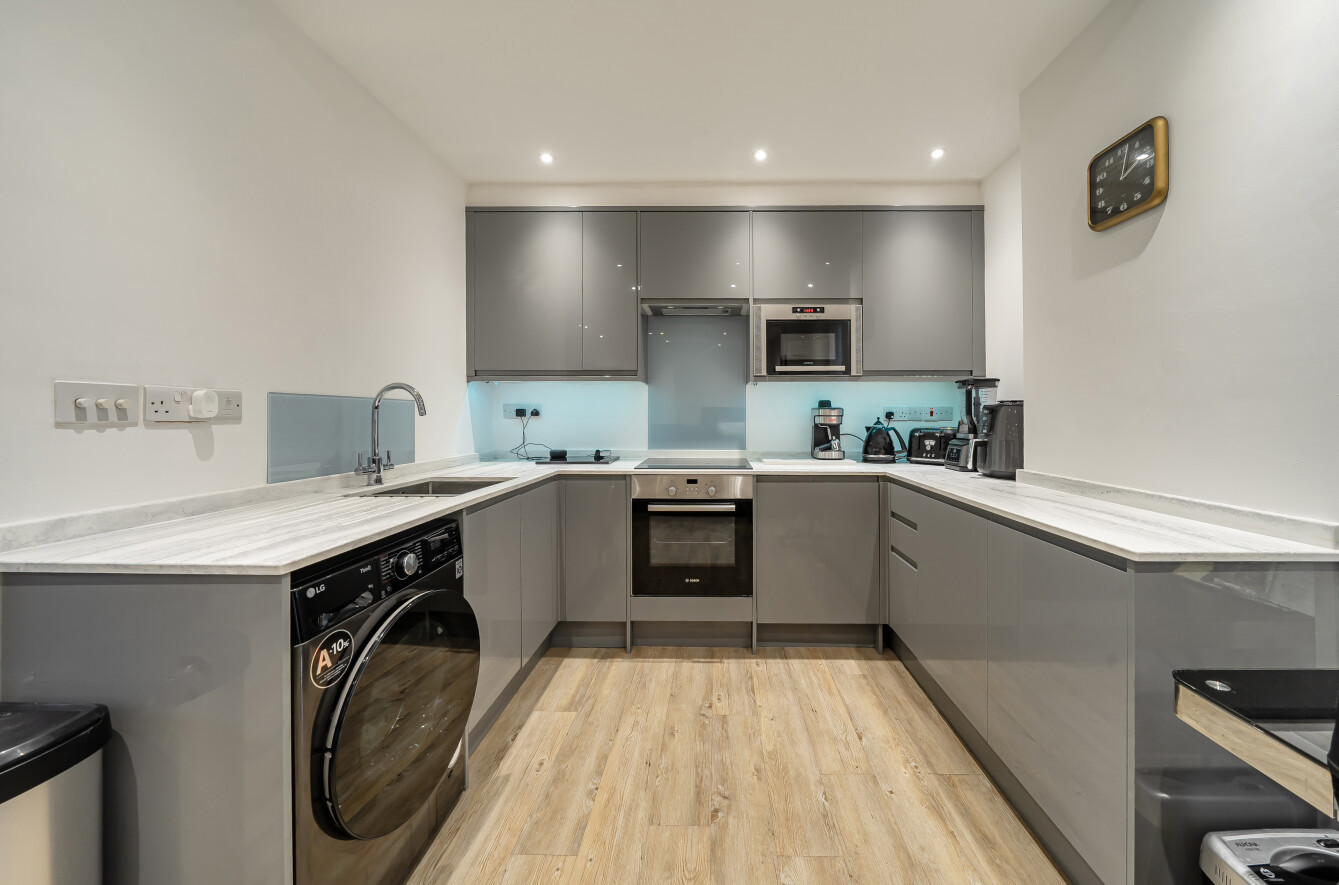 Reading Road South, Fleet, Hampshire, GU52