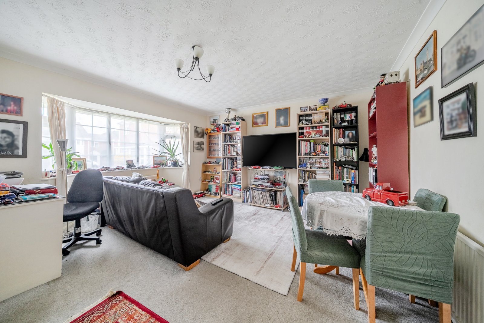 Bearwood Gardens, Fleet, GU51