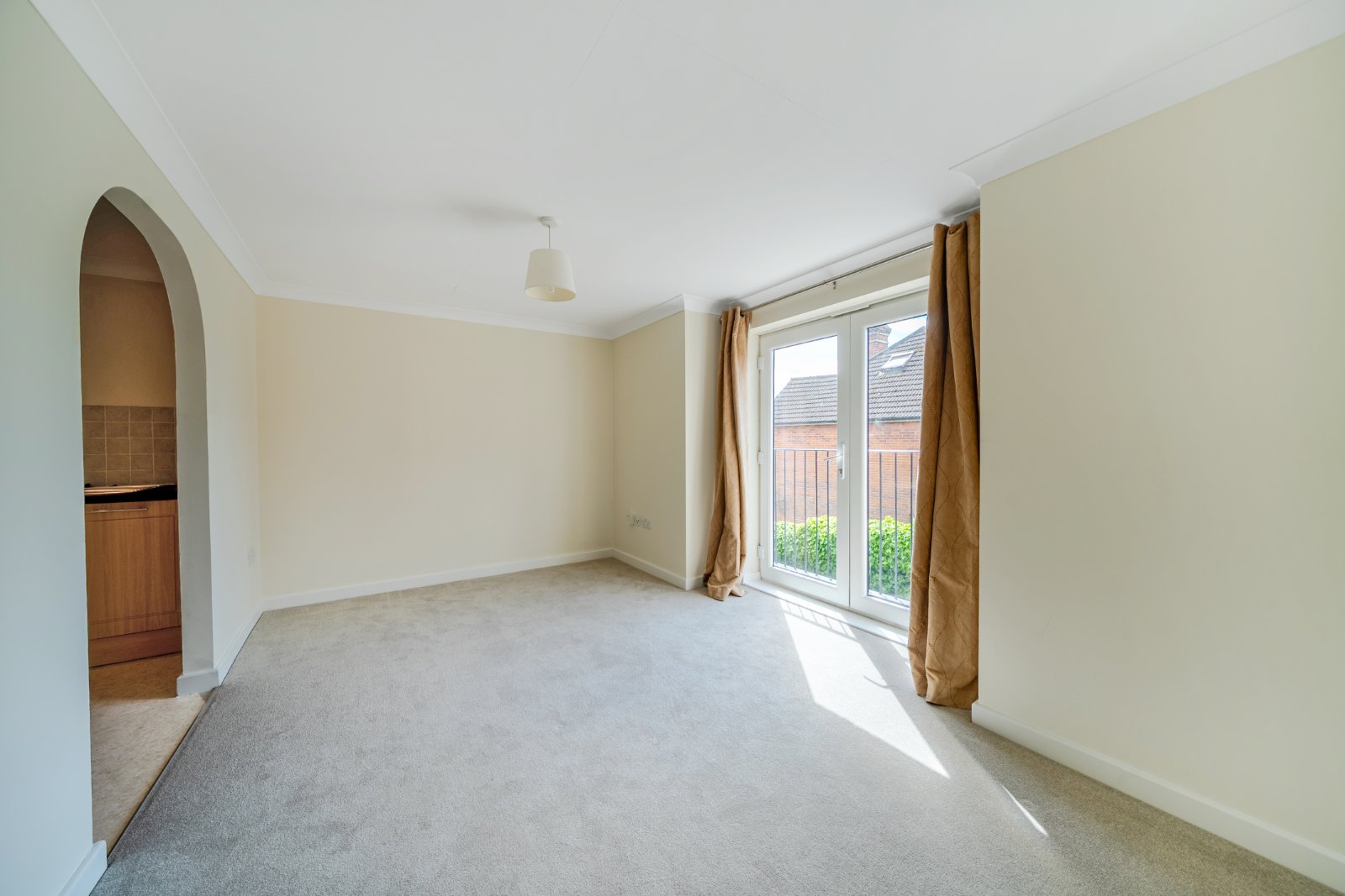 St. James Road, Fleet, Hart, GU51 - Charters