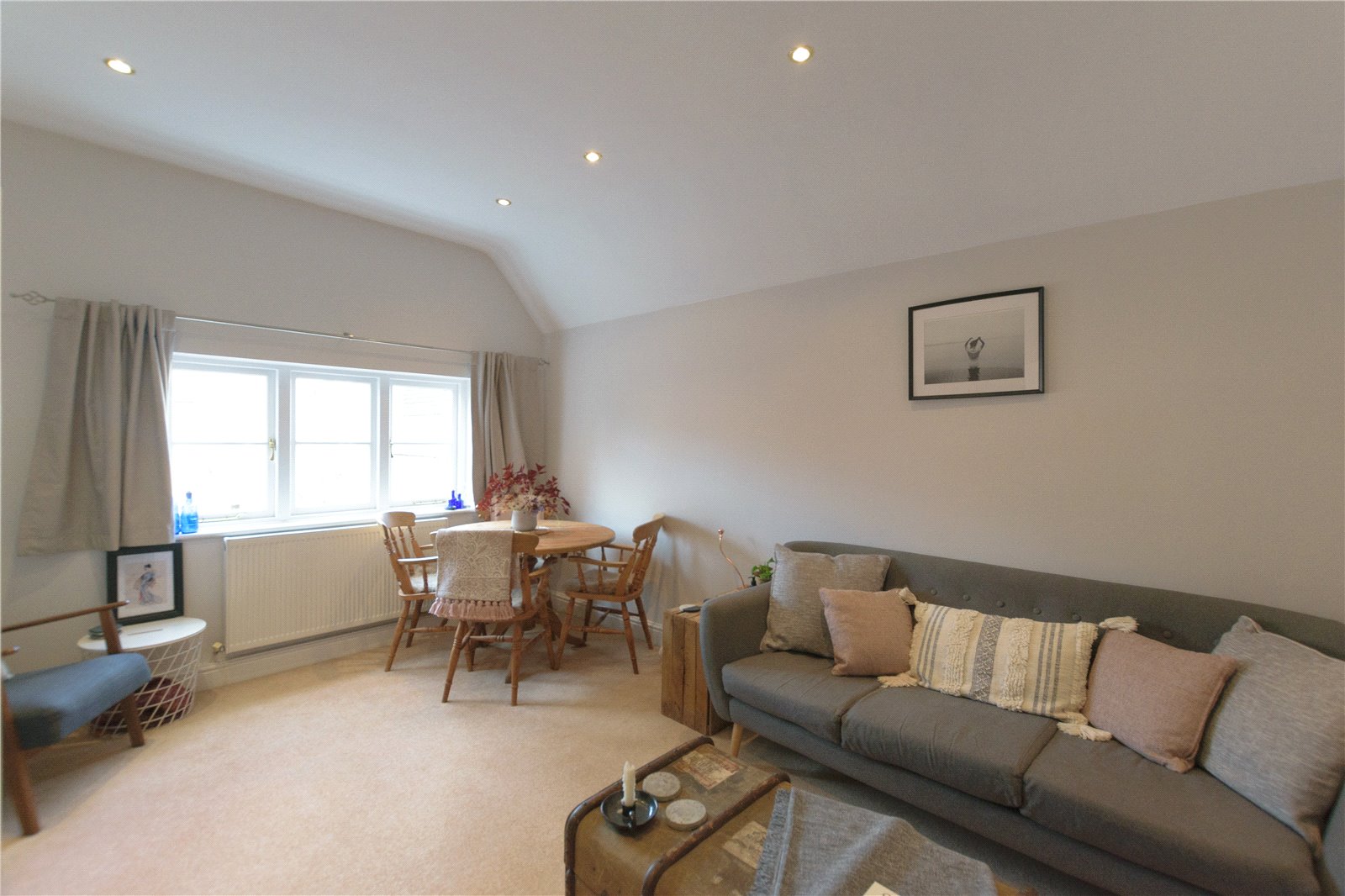 Castle Street, Farnham, Surrey, GU9 - Charters