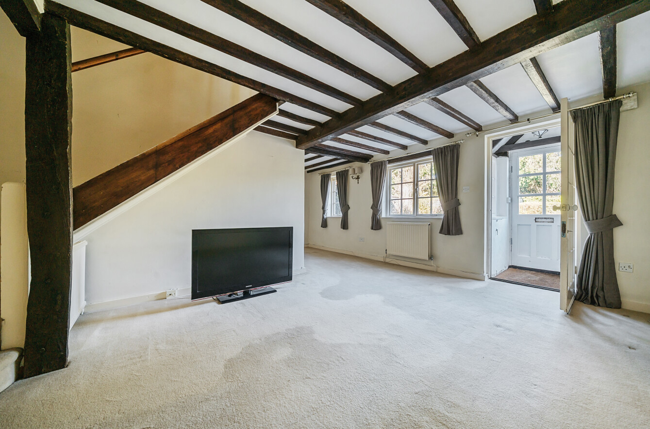 Bentley, Farnham, Hampshire, GU10 - Charters