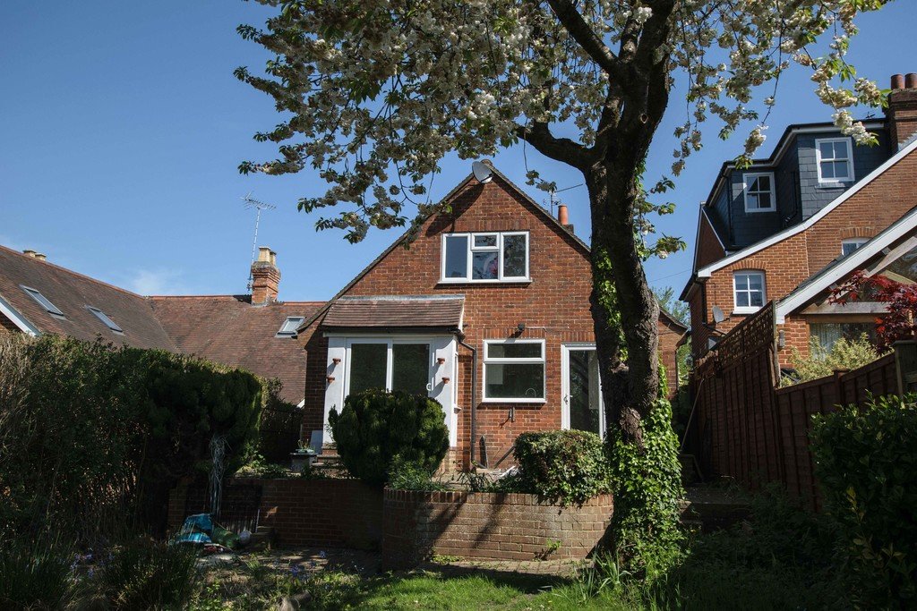 Prospect Road, Rowledge, Farnham, Surrey, GU10 - Charters