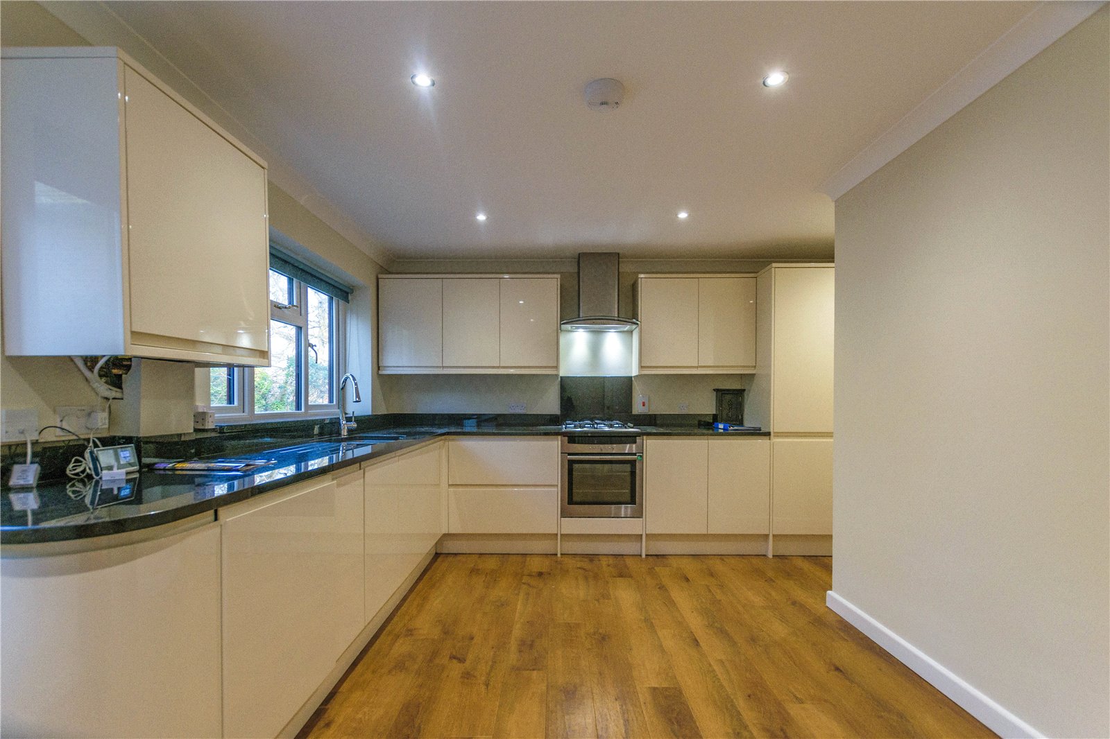 Quennells Hill, Wrecclesham, Farnham, Surrey, GU10 - Charters