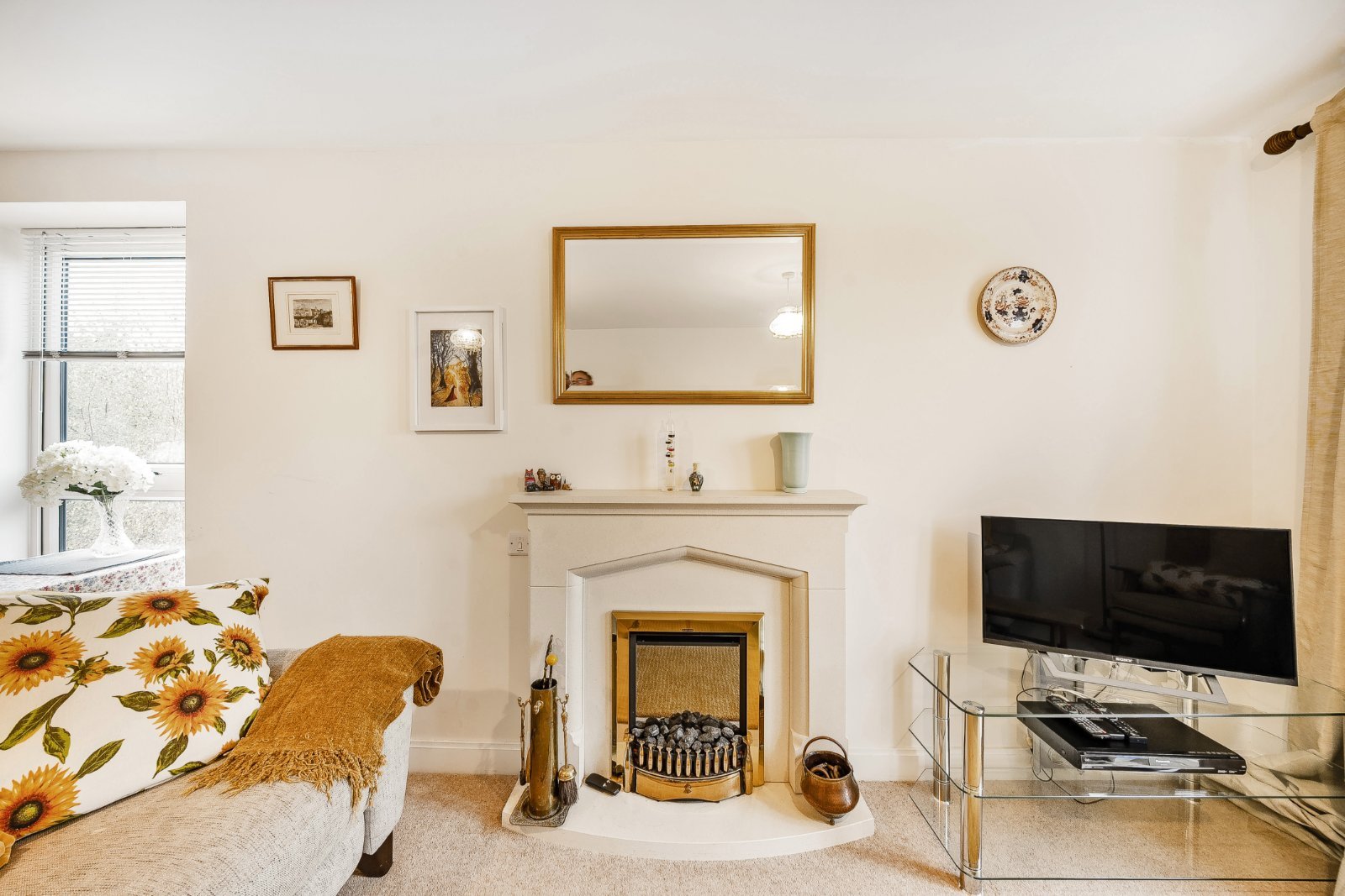 Lower Turk Street, Alton, Hampshire, GU34 - Charters