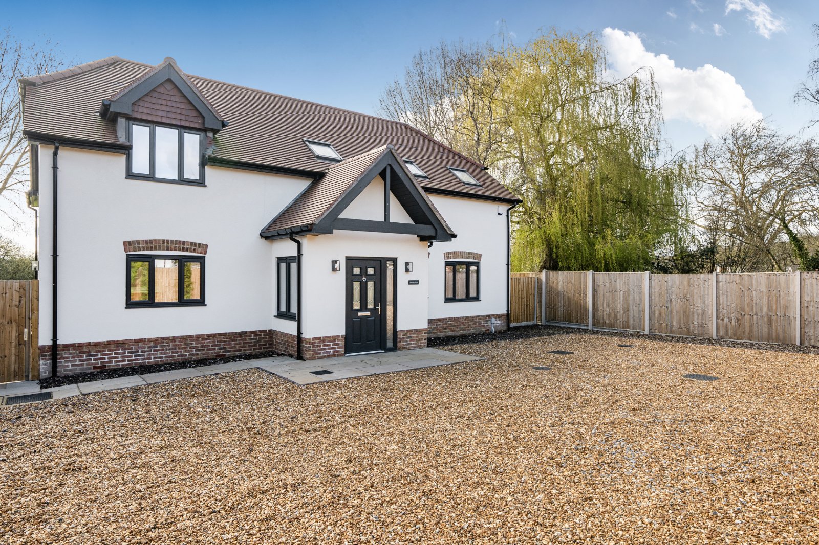 Marshmead Close, Clarendon, Salisbury, Wiltshire, SP5