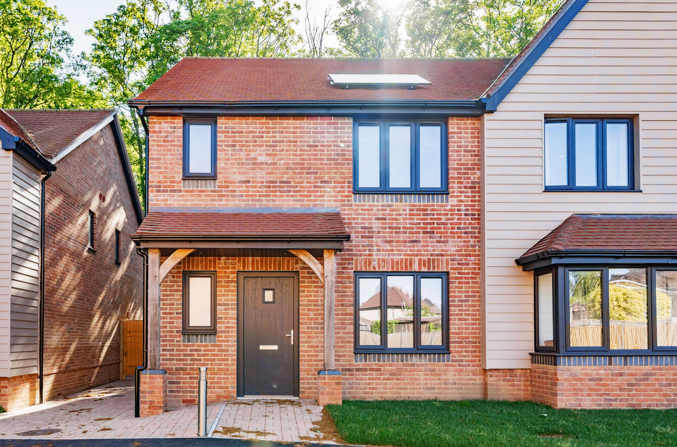 Roebuck Close, Bishopstoke, Eastleigh, SO50