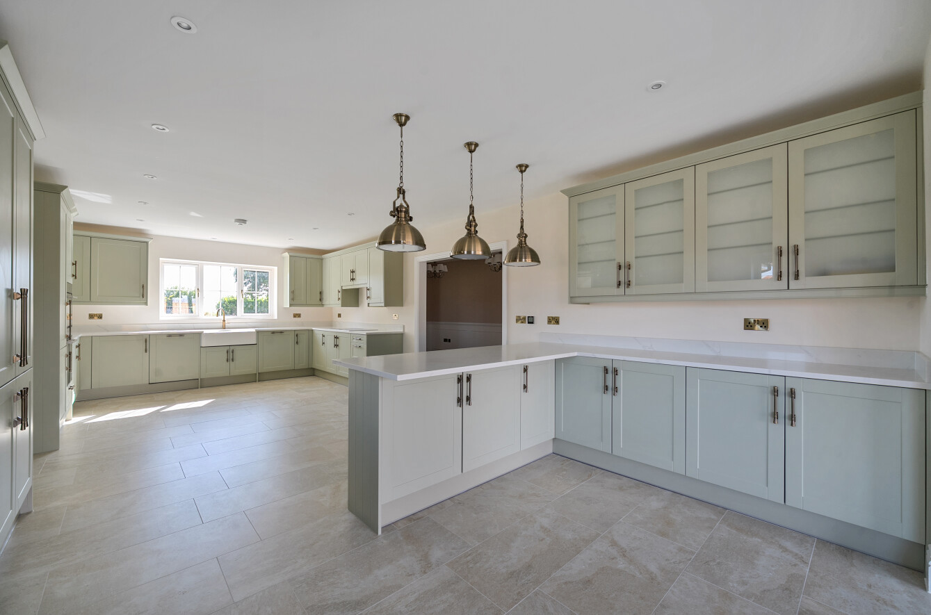 Salisbury Road, Palestine, Andover, Hampshire, SP11 - Charters