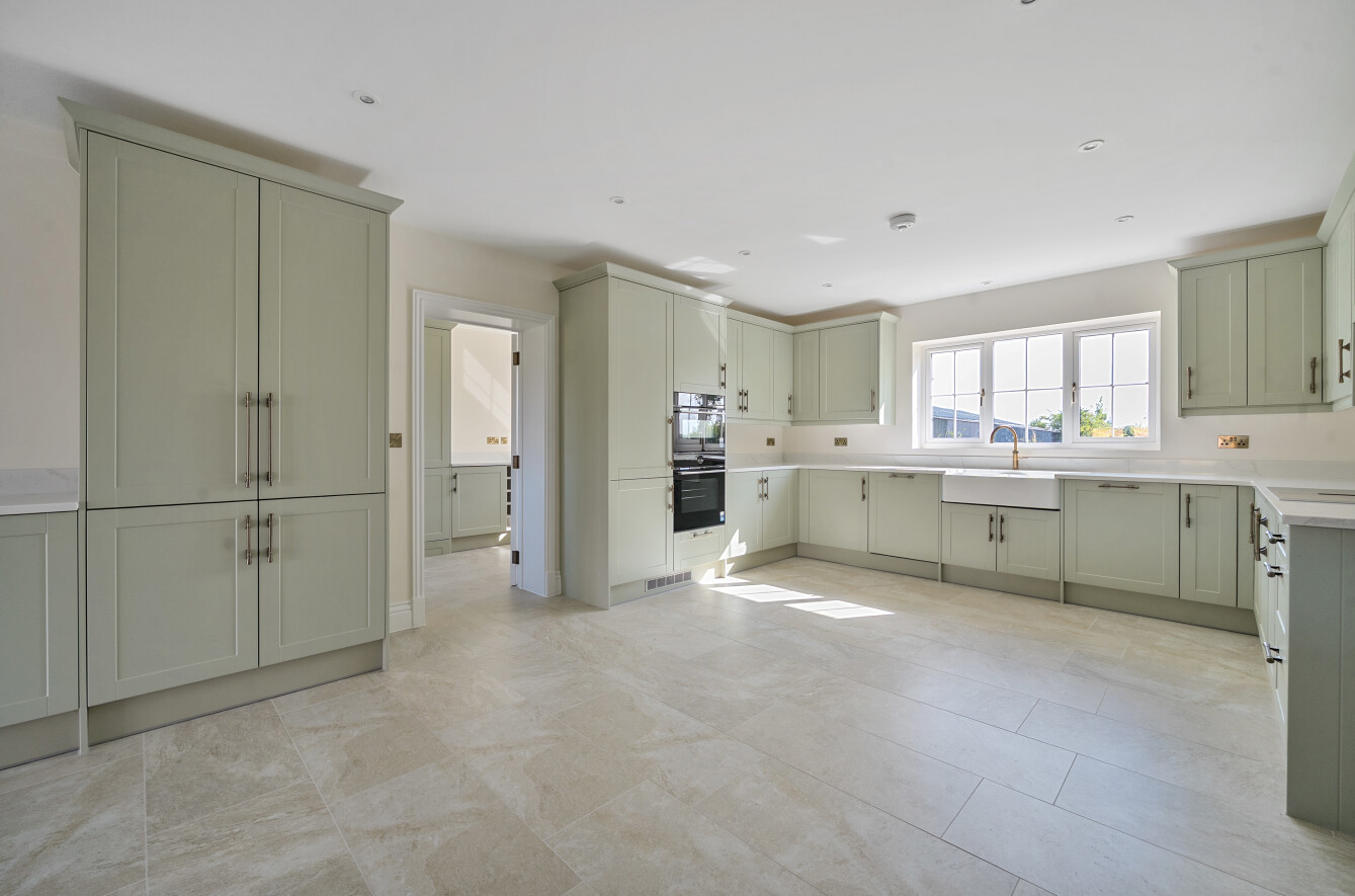 Salisbury Road, Palestine, Andover, Hampshire, SP11 - Charters