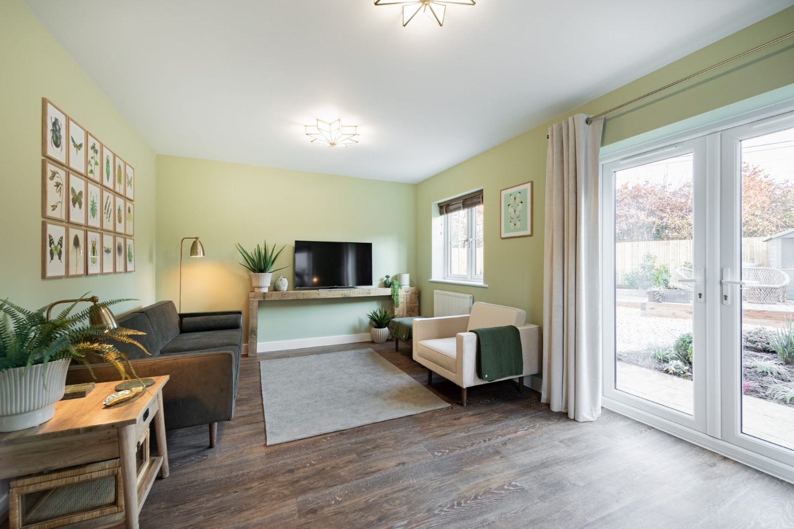 Brook Lane, Warsash, Southampton, Hampshire, SO31 - Charters