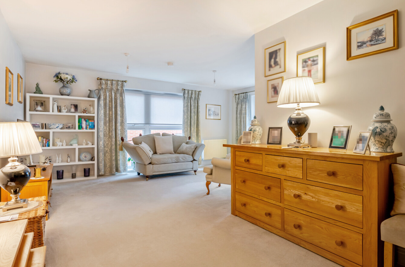 Canitz Way, Winchester, Hampshire, SO22 - Charters