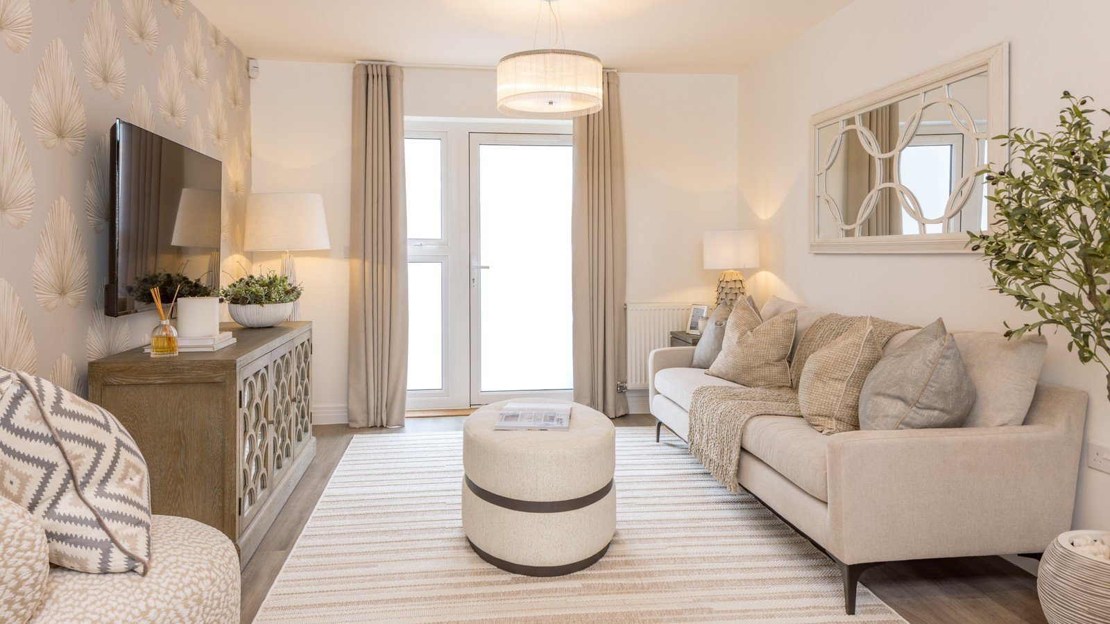 Winchester Avenue, Winchester, Hampshire, SO22 Winchester Avenue, Winchester, Hampshire, SO22 - Charters