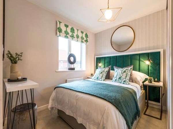 New Road, Swanmore, Southampton, Hampshire, SO32 New Road, Swanmore, Southampton, Hampshire, SO32 - Charters