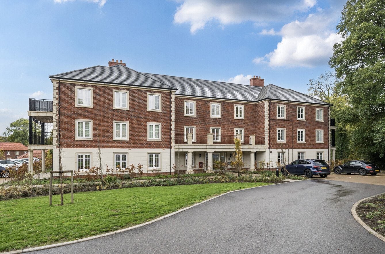 Turnor Way, Eastleigh, Hampshire, SO50 Turnor Way, Eastleigh, Hampshire, SO50 - Charters