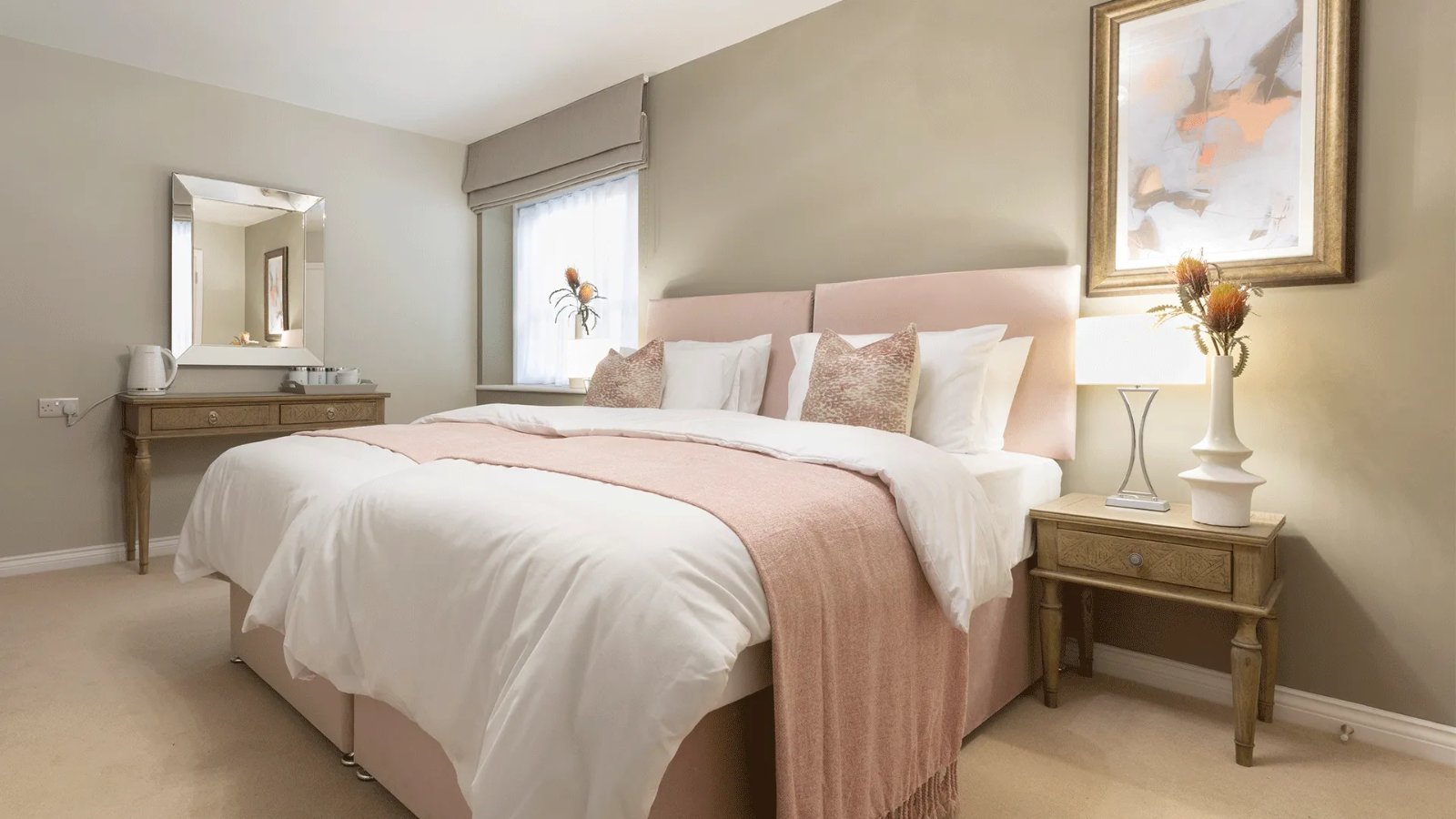 Broadwater Road, Romsey, Hampshire, SO51 - Charters