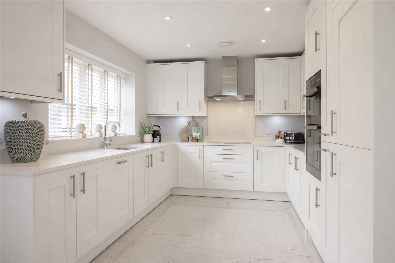 Mountbatten Park, Hoe Lane, North Baddesley, Hampshire, SO52 - Charters