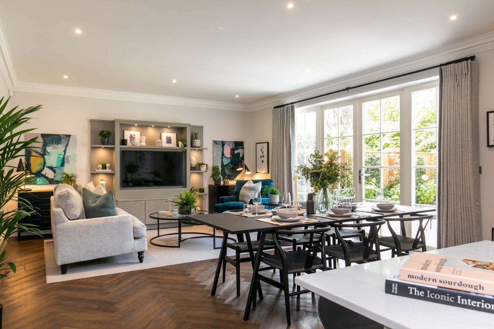 Wickham Fields, Hazeley Road, Twyford, Hampshire, SO21 - Charters