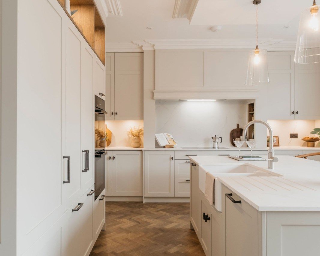 Brunswick Gardens, 31 Chilbolton Avenue, Winchester, Hampshire, SO22 - Charters