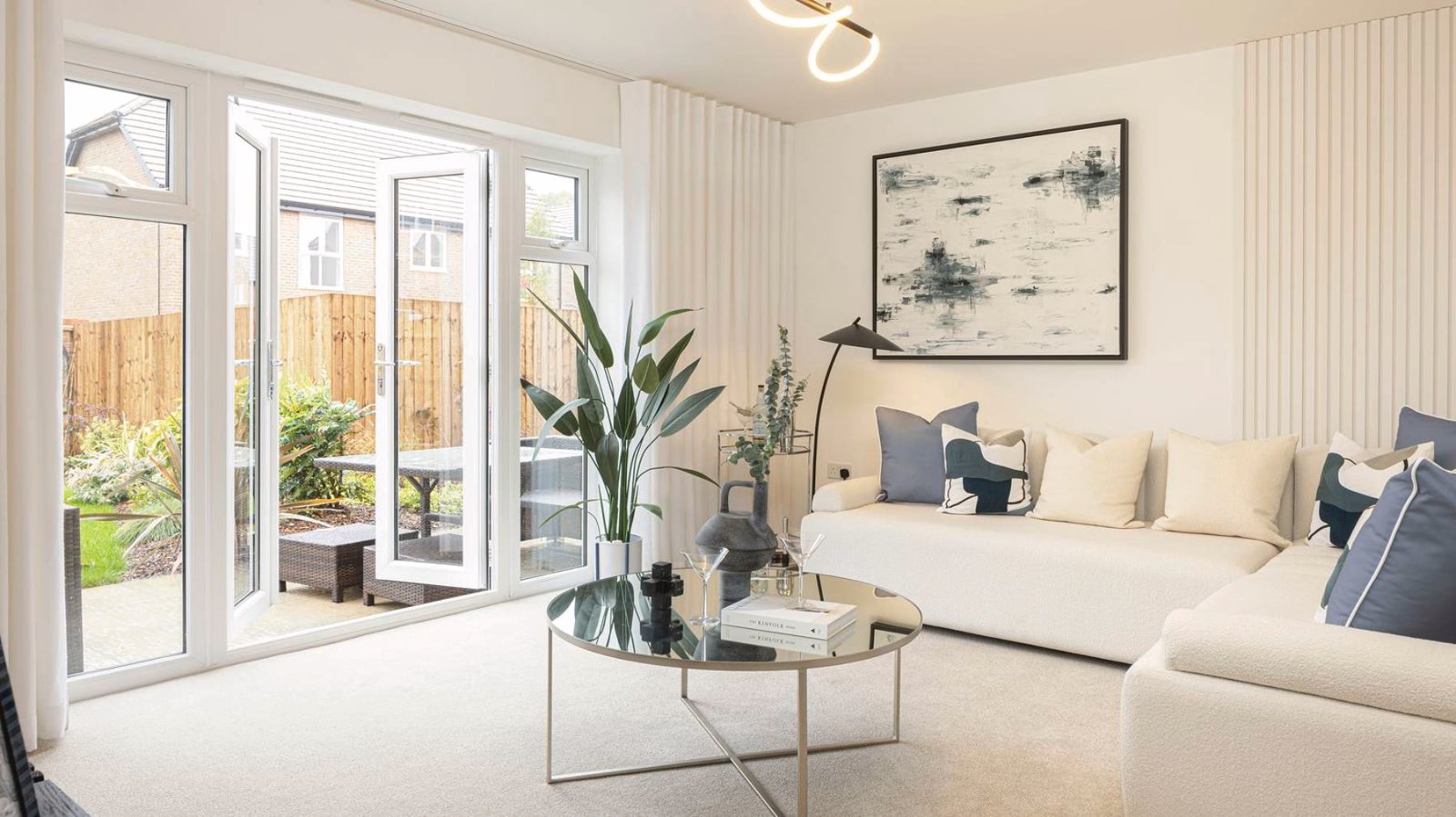 Birchwood, West Street, Farnham, Surrey, GU9 - Charters