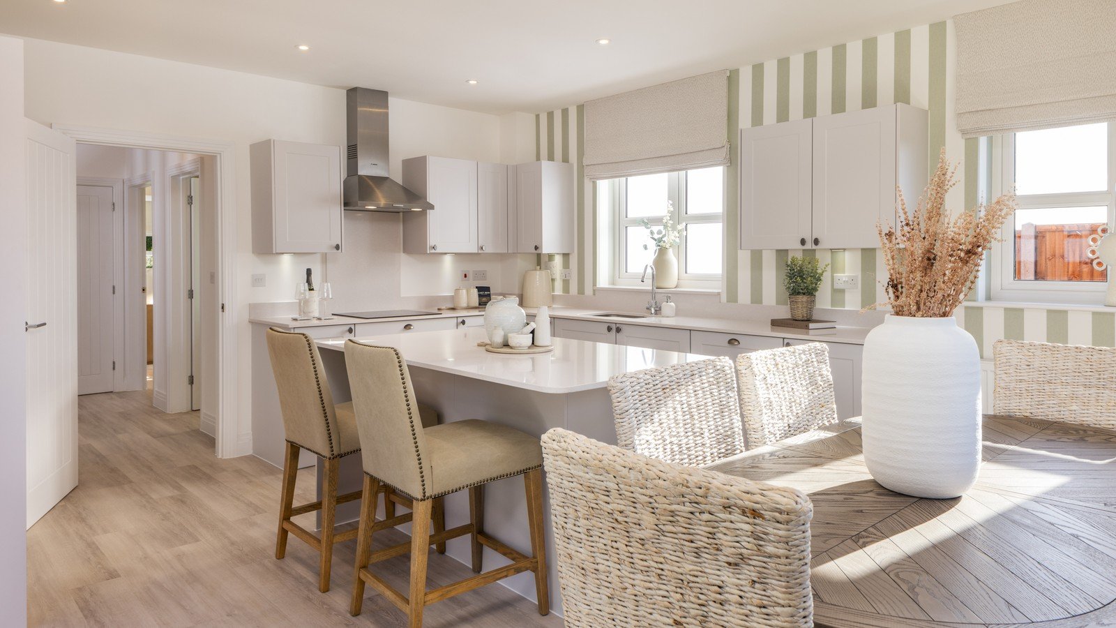 Birchwood, West Street, Farnham, Surrey, GU9 - Charters