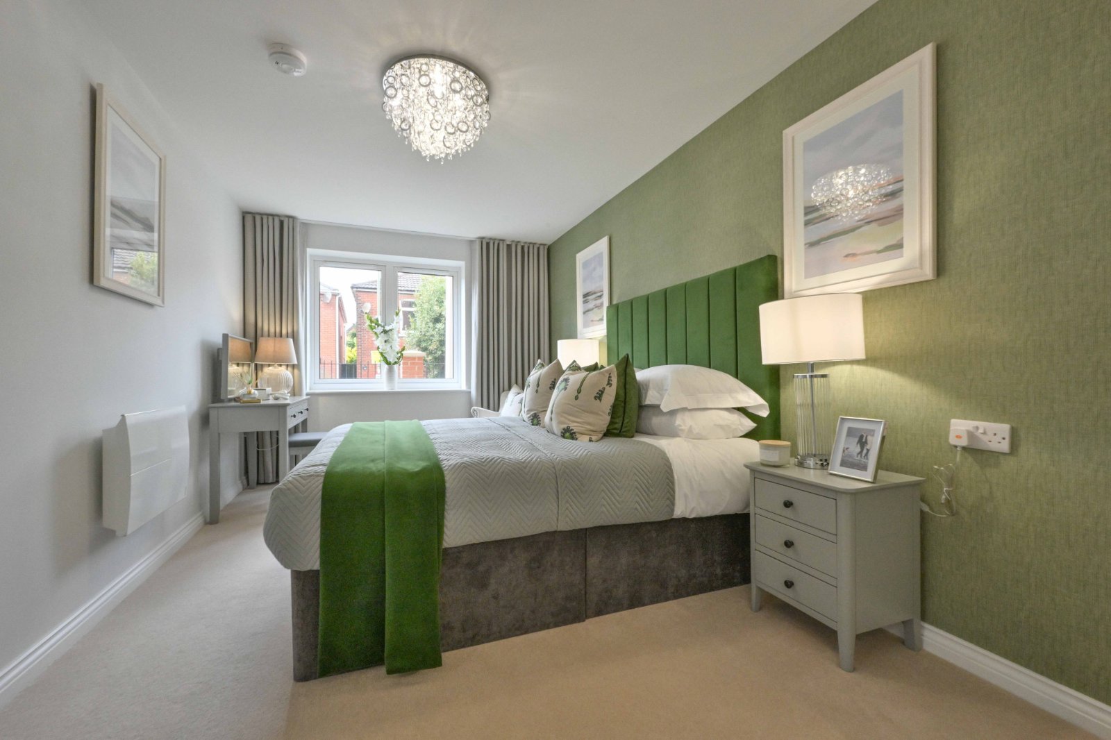 Trinity Street, Fareham, Hampshire, PO16 - Charters