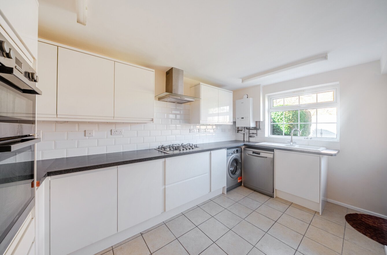 Goldcrest Gardens, Lordswood, Southampton, Hampshire, SO16