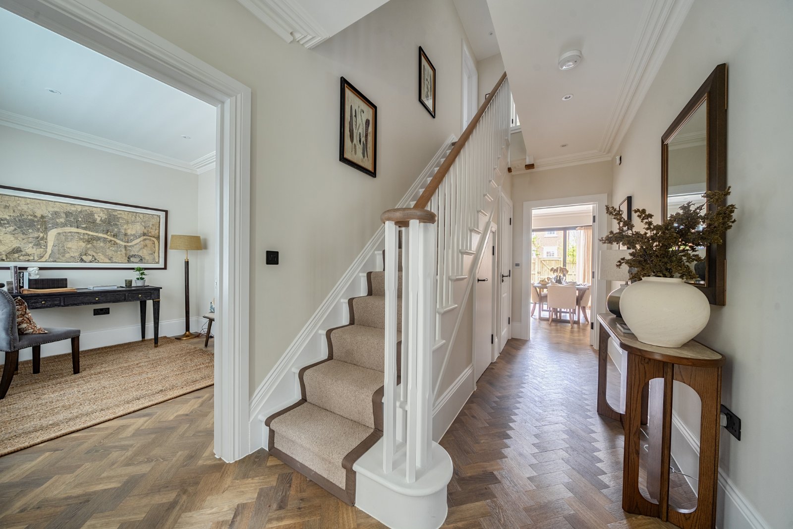 Brunswick Gardens, 31 Chilbolton Avenue, Winchester, Hampshire, SO22 - Charters