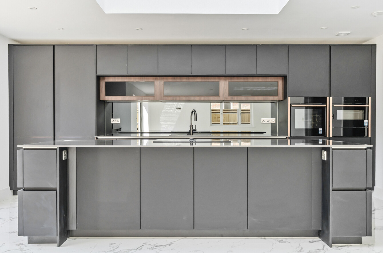 Southwick Road, North Boarhunt, Fareham, Hampshire, PO17