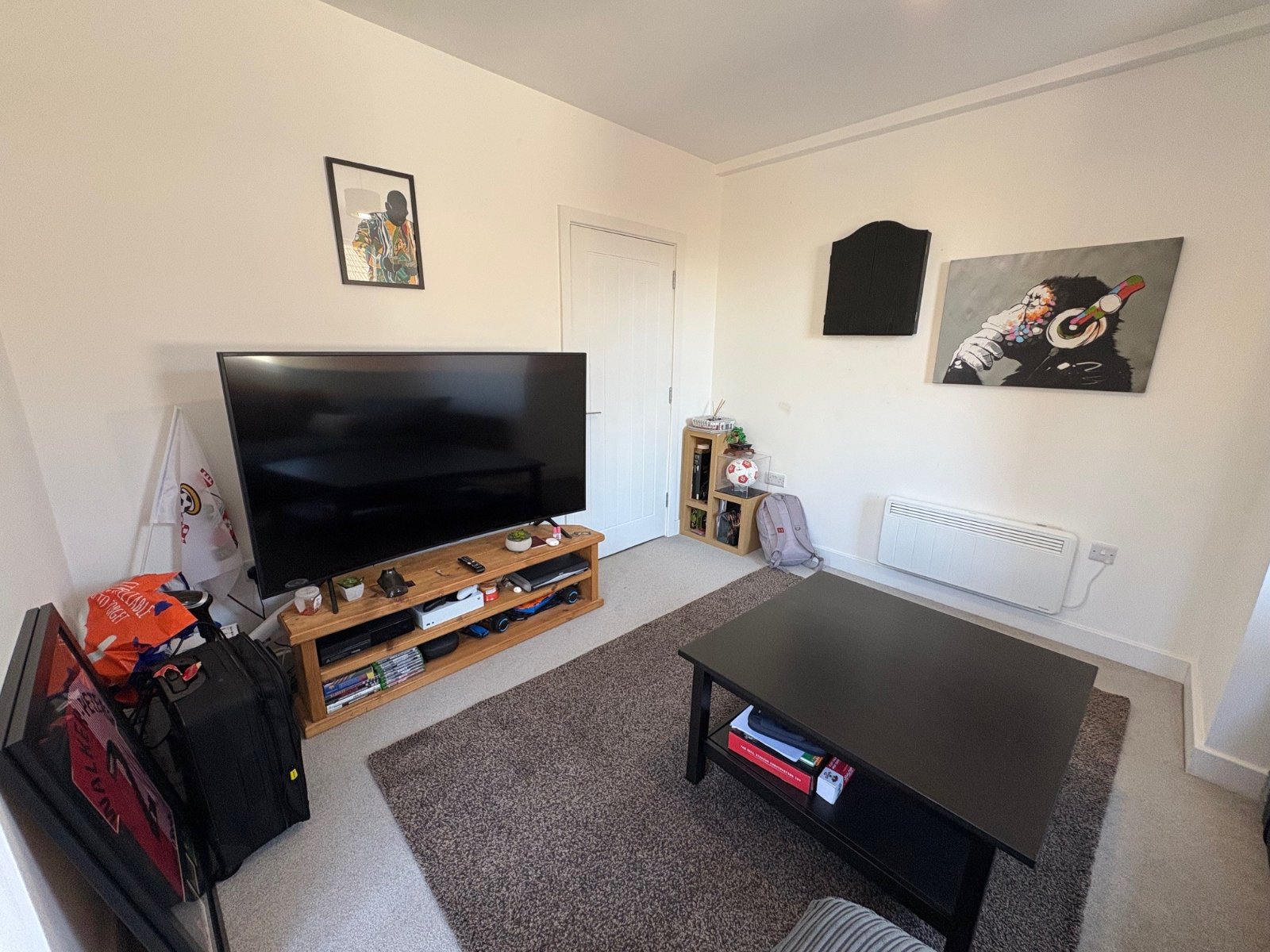 Leigh Road, Eastleigh, Hampshire, SO50 - Charters